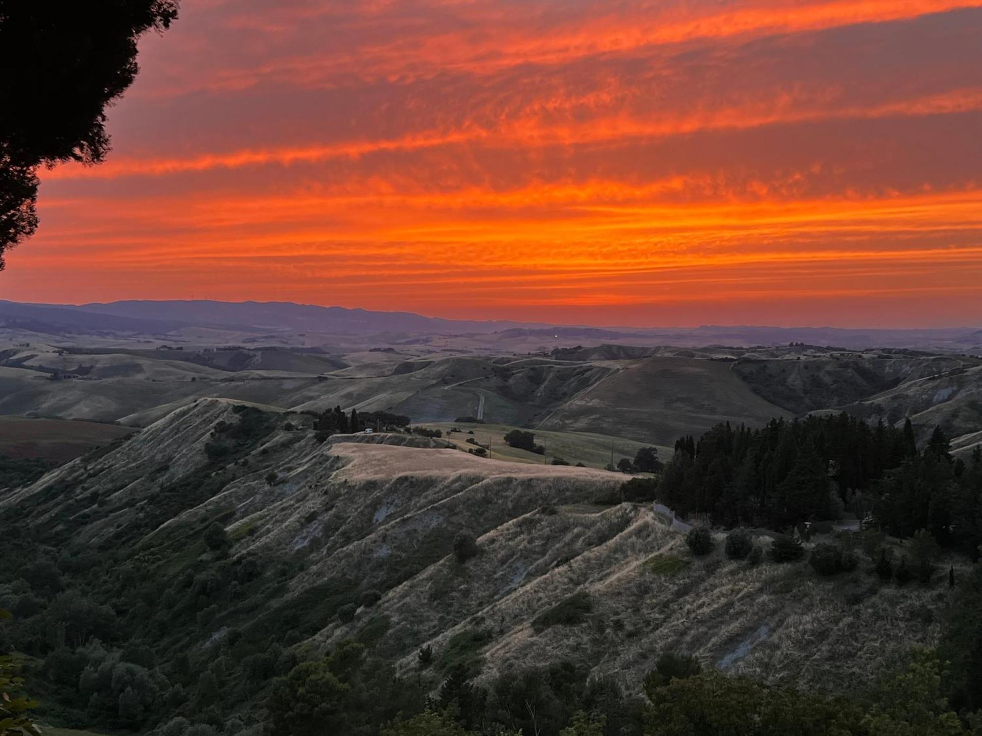 Antica Colombaia Lägenhet Volterra Exteriör bild
